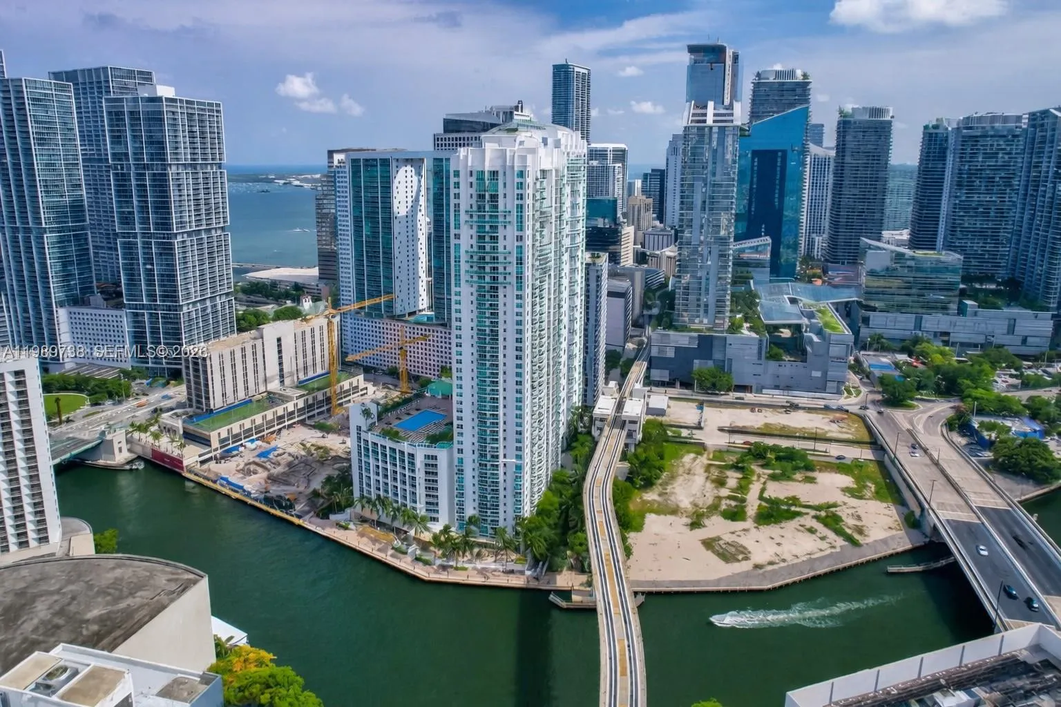 41 SE 5th St # 1505, Miami FL 33131