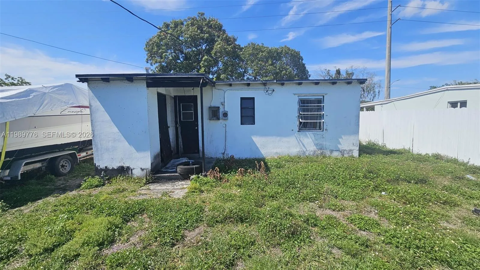 2 bedroom 1 bath for sale at 1950 Service Rd, Opa-Locka FL 33054