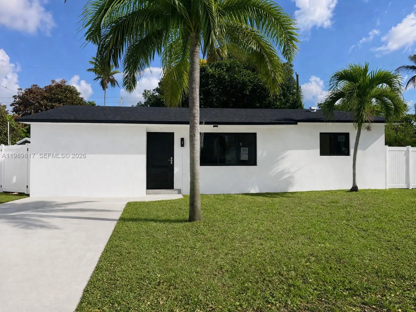 4 bedroom 2 bath for sale at 1141 NE 166th St, North Miami Beach FL 33162