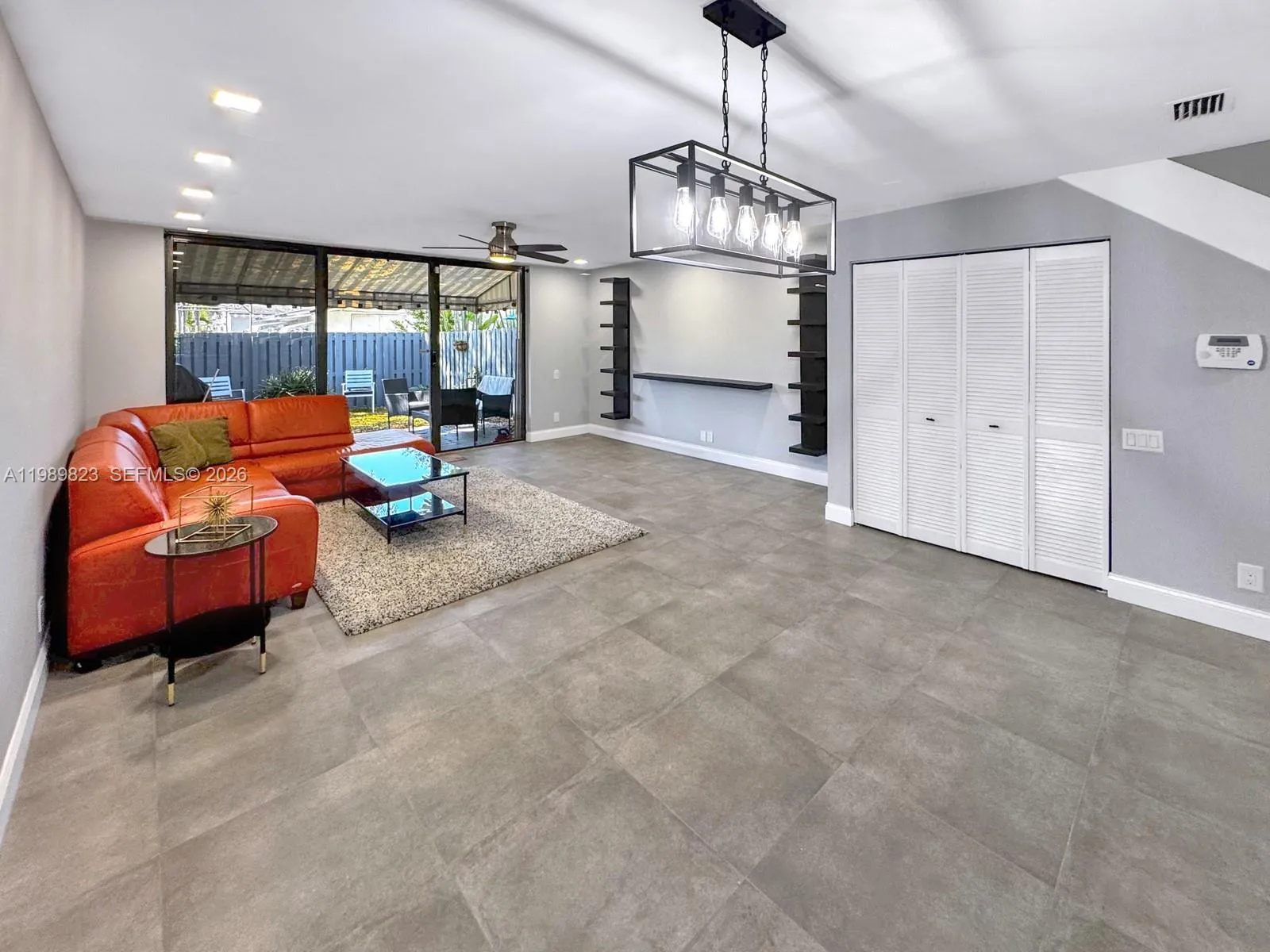 700 SE 14th St # G, Fort Lauderdale FL 33316