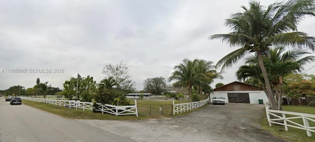 6375 SW 125th Ave, Miami FL 33183