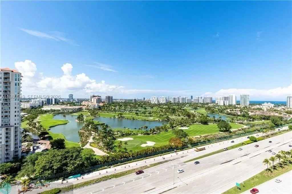 2 bedroom 2 bath for rent at 3300 NE 191st St # 1706, Aventura FL 33180