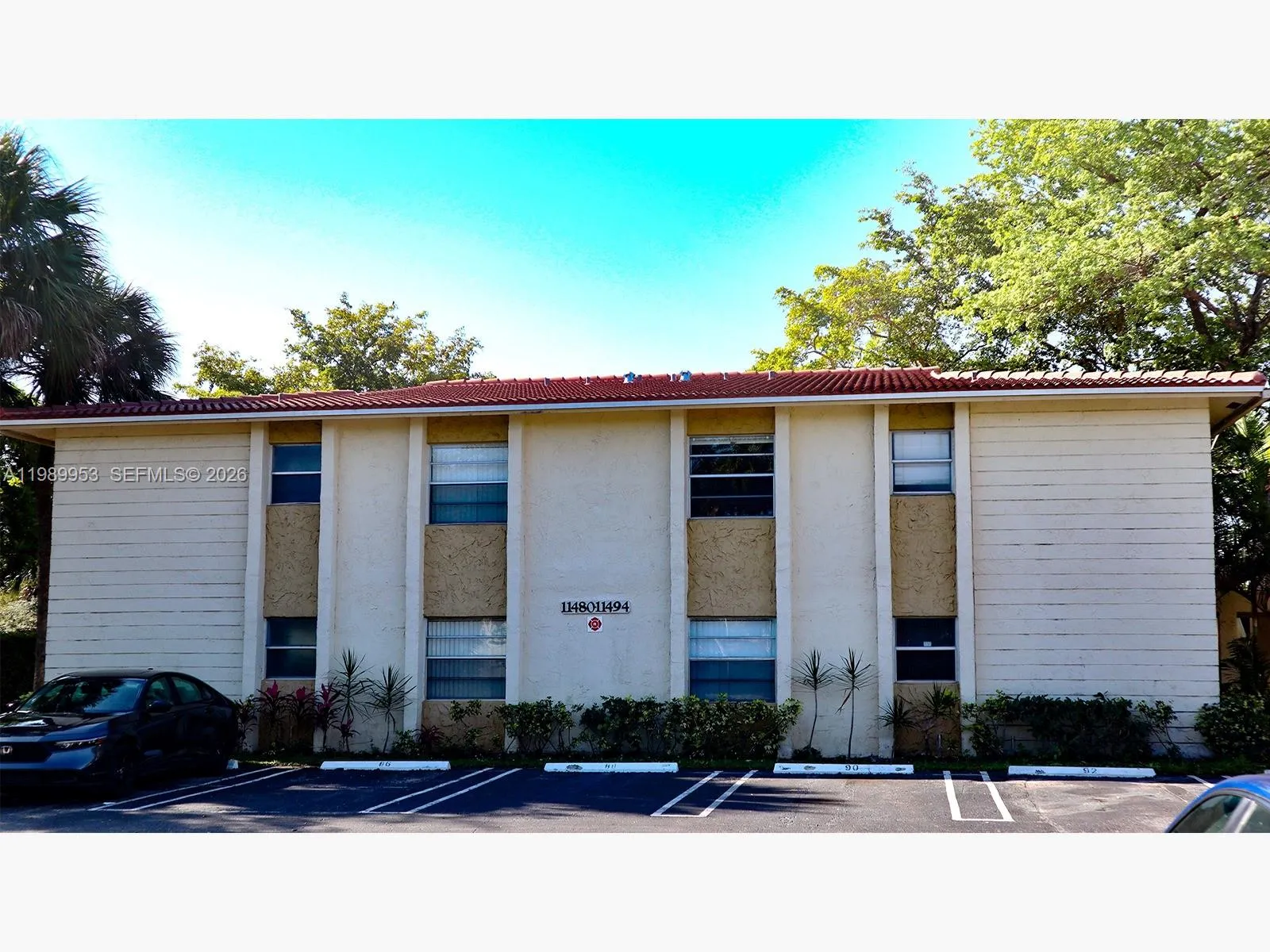 2 bedroom 2 bath for sale at 11484 Royal Palm Blvd # 11484, Coral Springs FL 33065