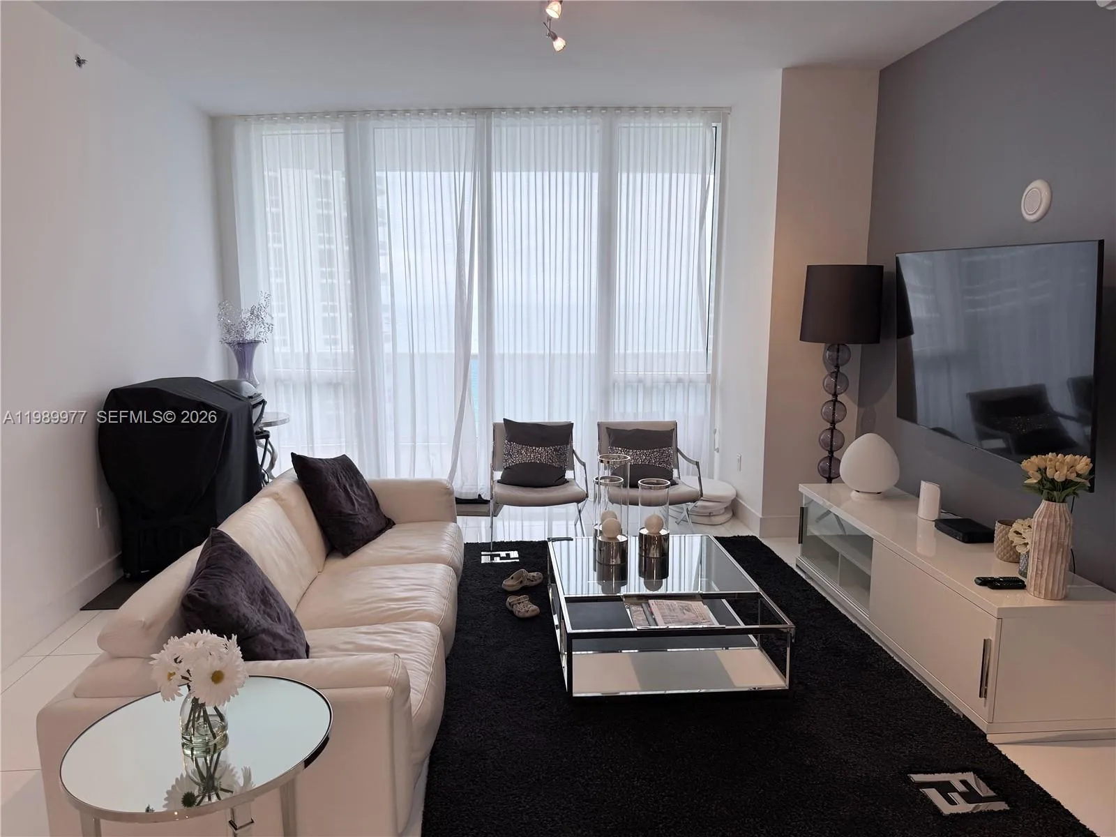 3 bedroom 3 bath for sale at 15811 Collins Ave # 1803, Sunny Isles Beach FL 33160