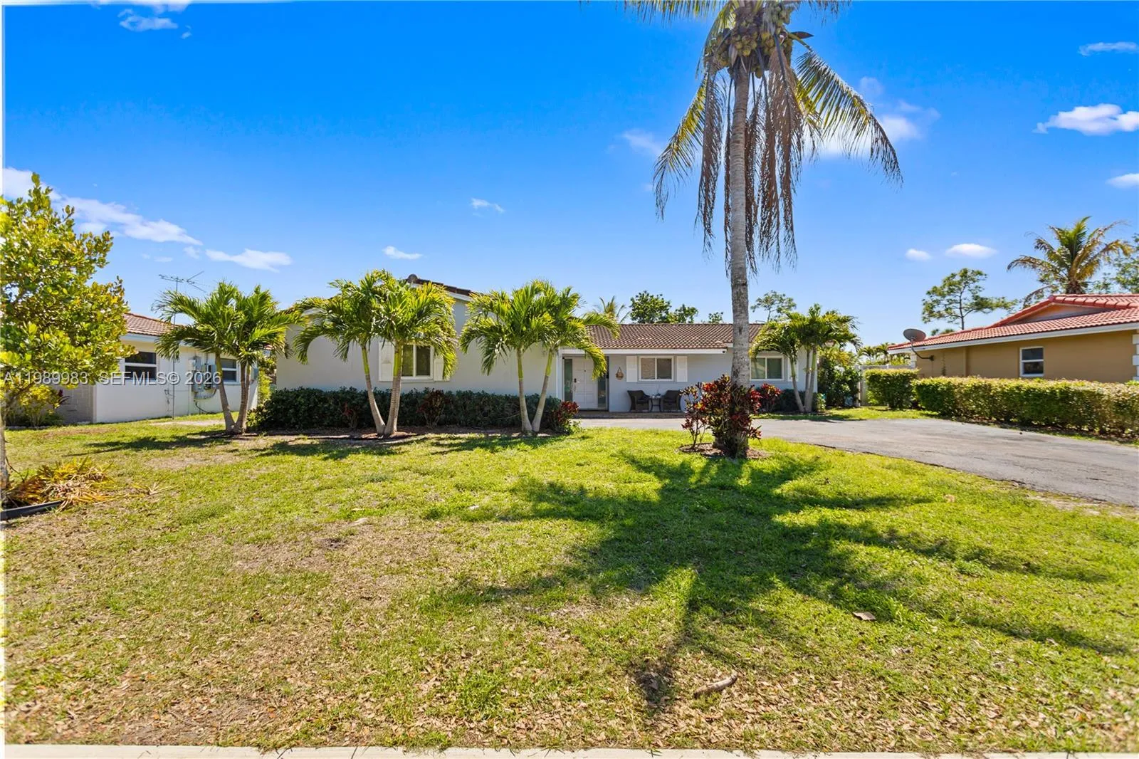 4 bedroom 2 bath for sale at 7506 NW 41st St, Coral Springs FL 33065