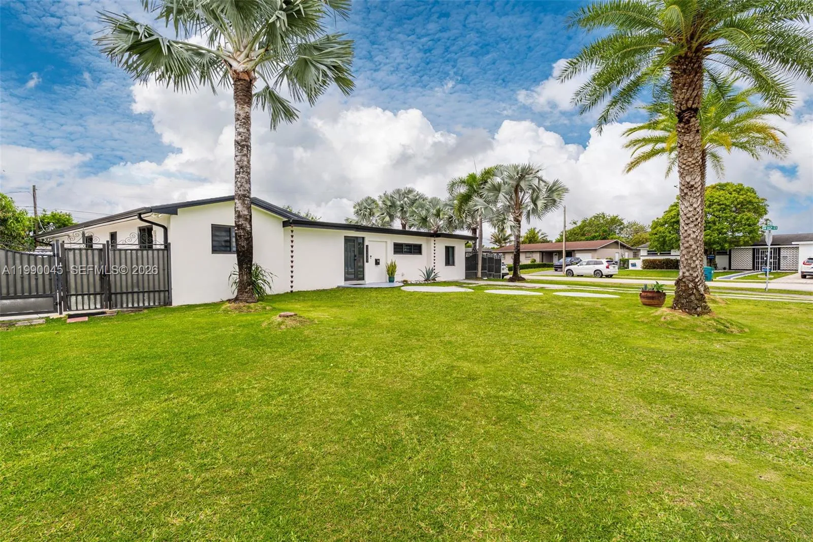 11220 SW 181st Ter # 11220, Miami FL 33157