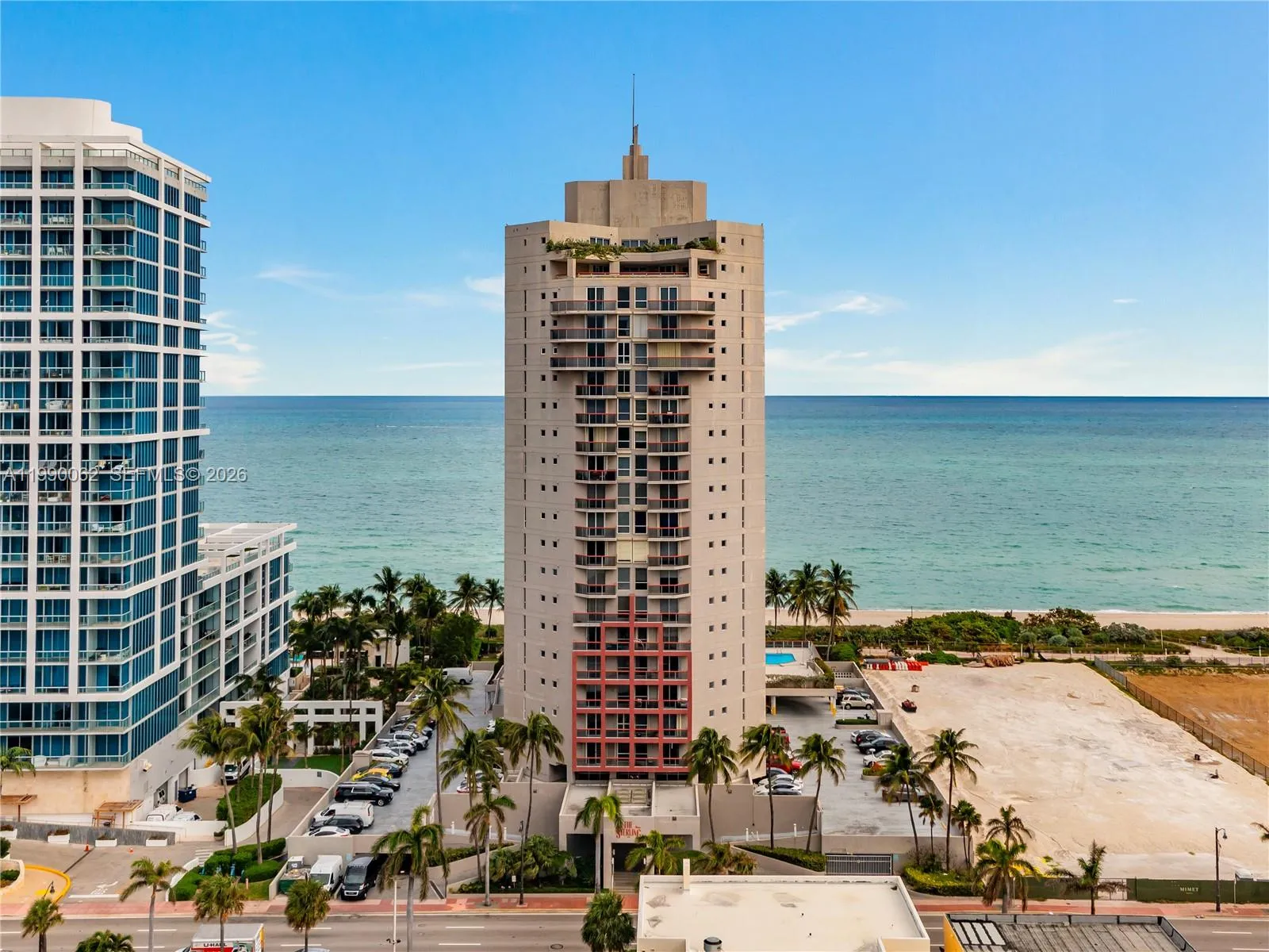 2 bedroom 2 bath for sale at 6767 Collins Ave # 1704, Miami Beach FL 33141