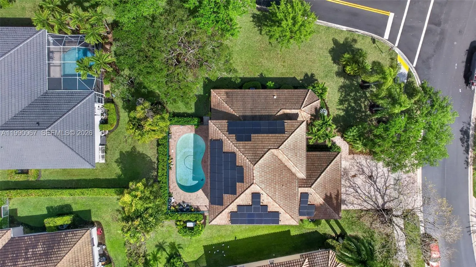 4953 Kensington Cir, Coral Springs FL 33076