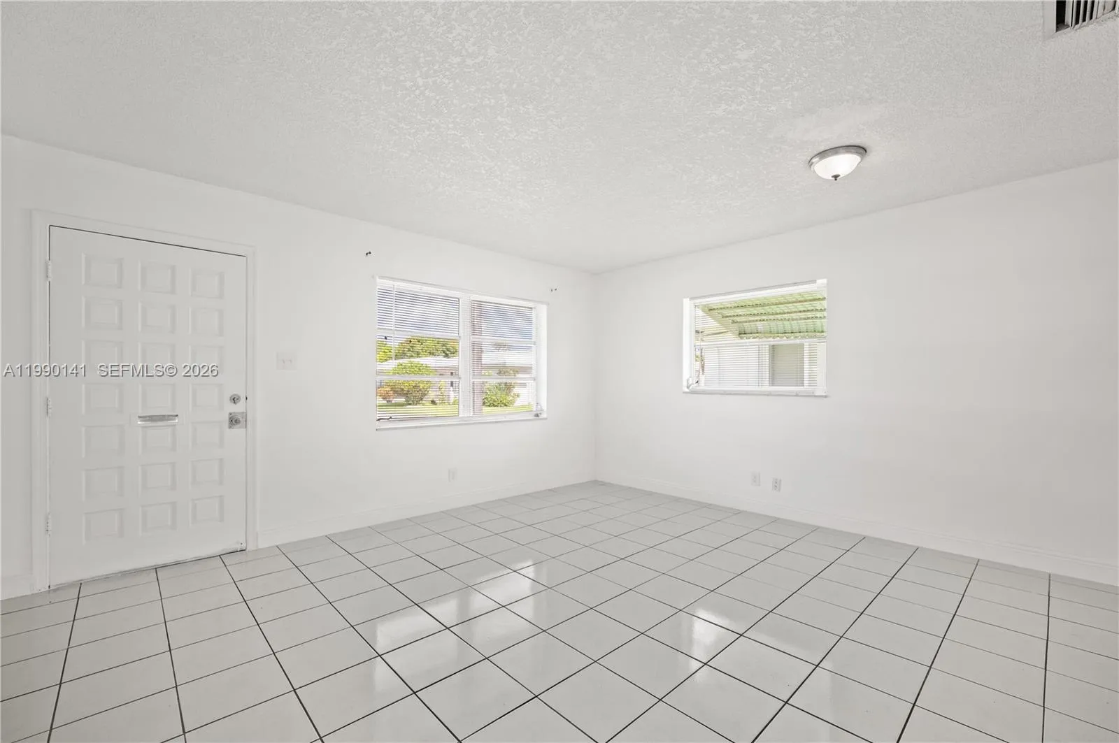 7004 NW 67th Ave, Tamarac FL 33321