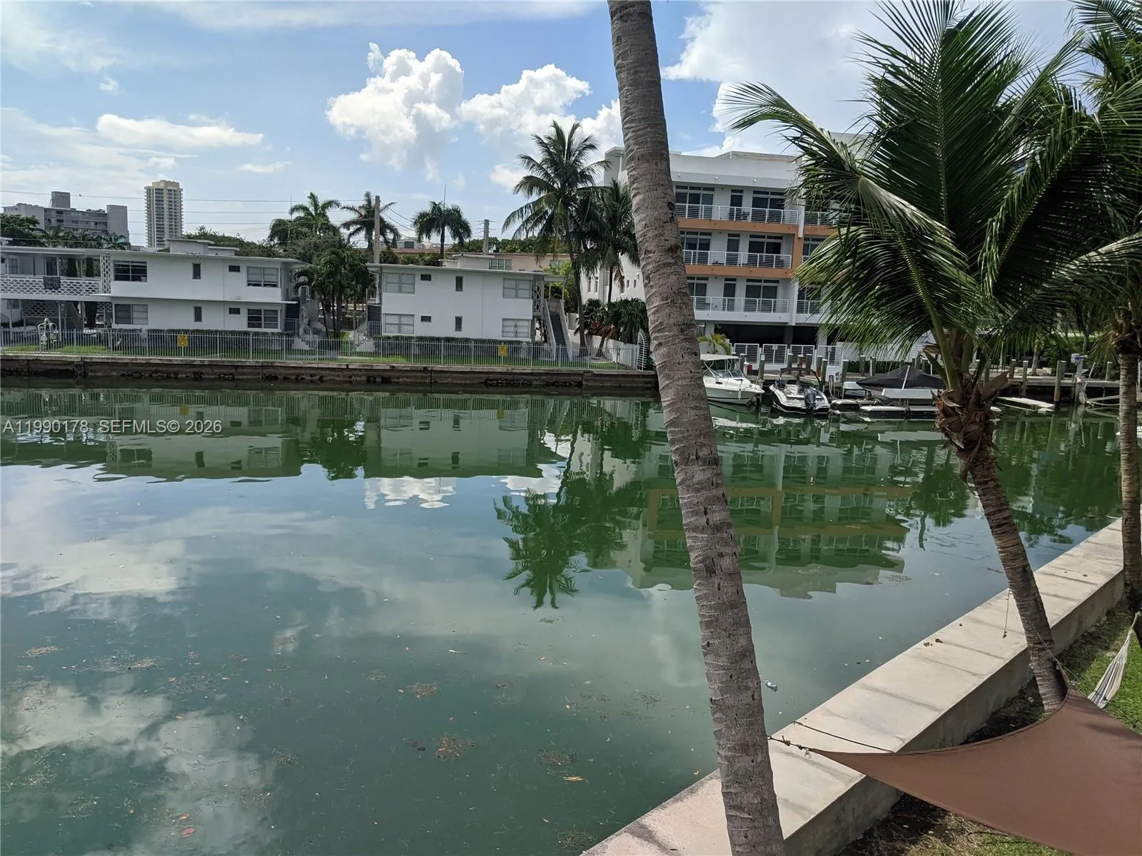 7735 Hawthorne Ave, Miami Beach FL 33141