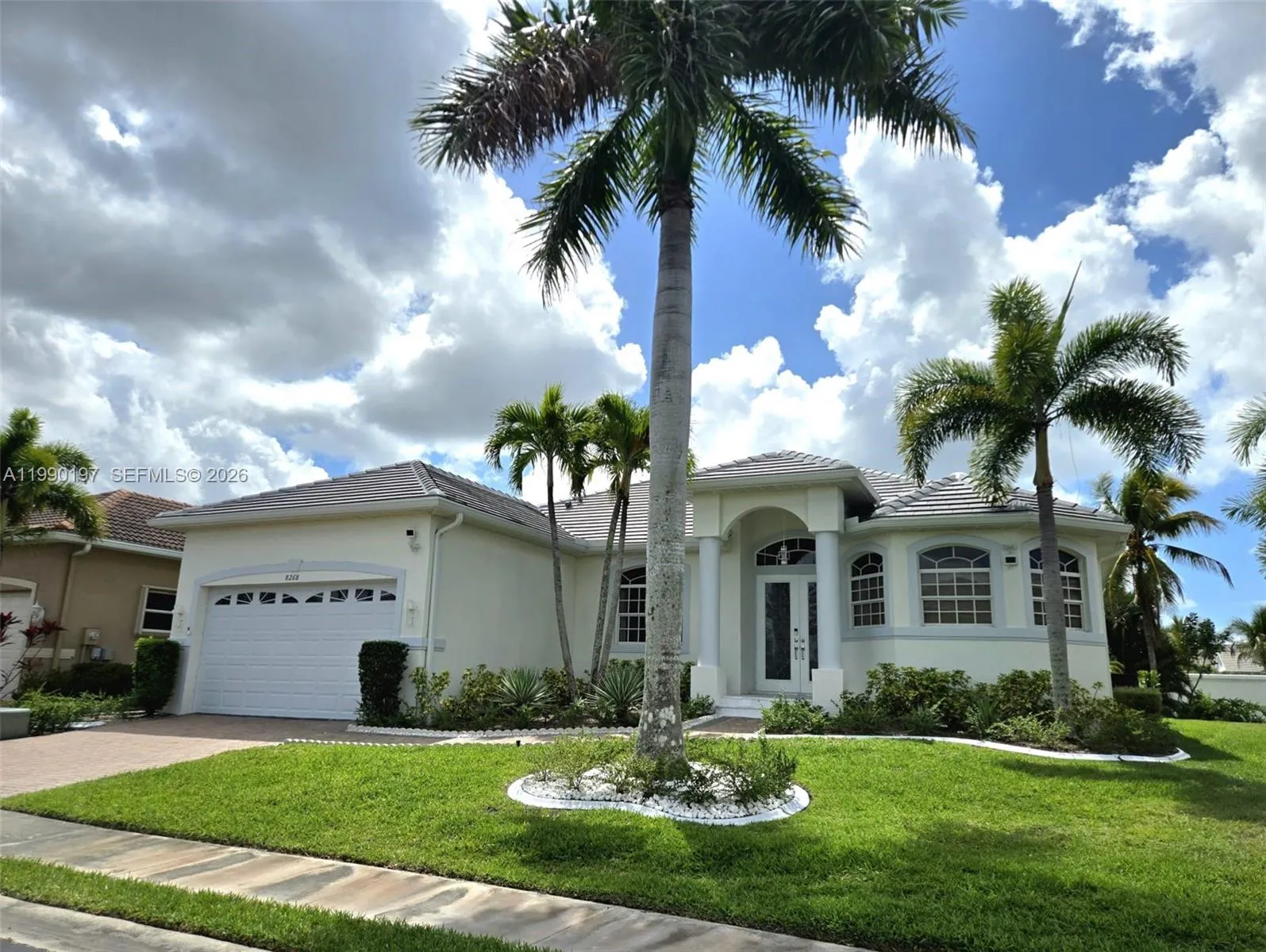 8268 Southwind Bay Cir, Fort Myers FL 33908