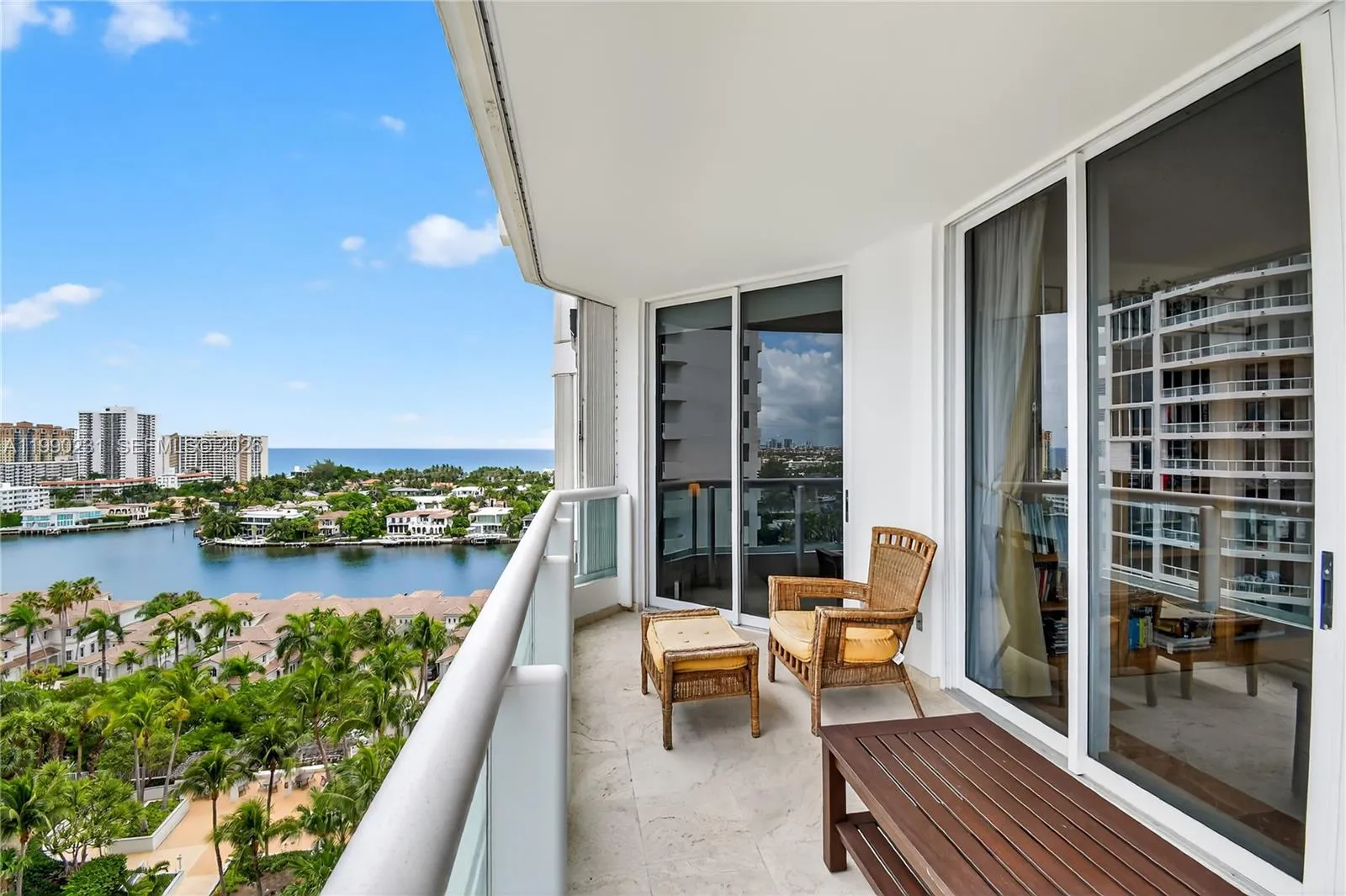 21150 Point Pl # 1505, Aventura FL 33180