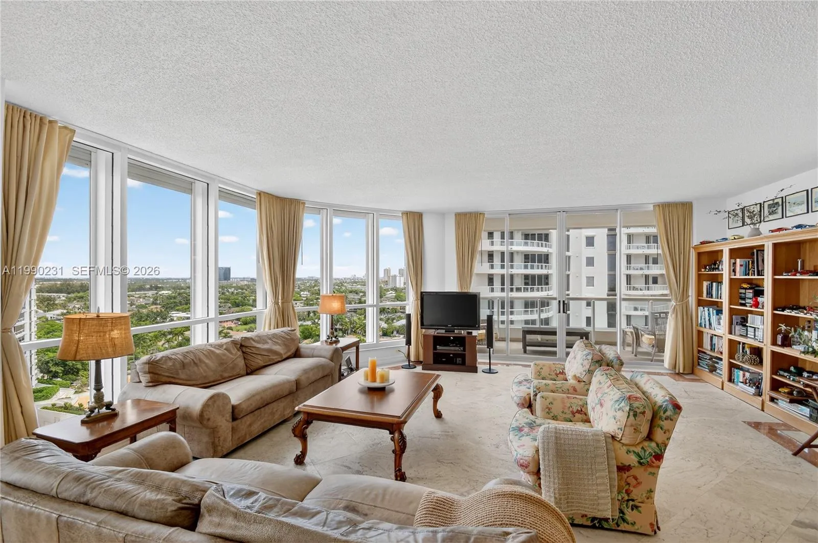 21150 Point Pl # 1505, Aventura FL 33180
