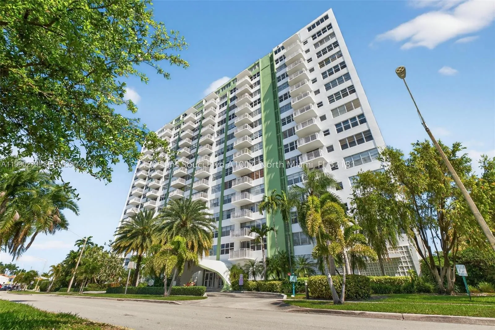 1 bedroom 1 bath for sale at 2150 Sans Souci Blvd # A1007, North Miami FL 33181
