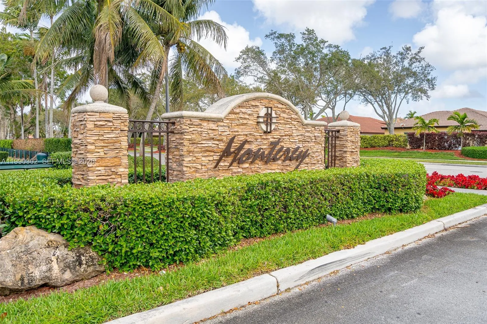 935 NE 33rd Ter # 203, Homestead FL 33033