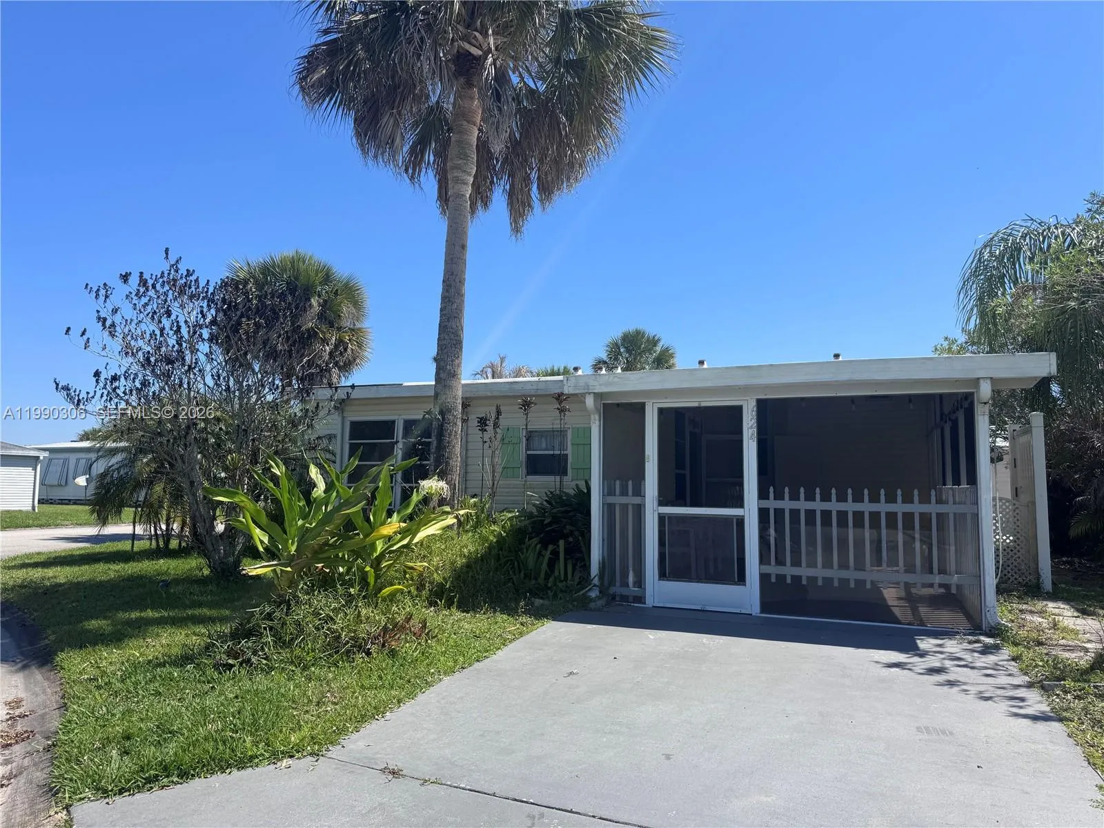 2 bedroom 2 bath for sale at 7300 20th St, Florida City FL 32966