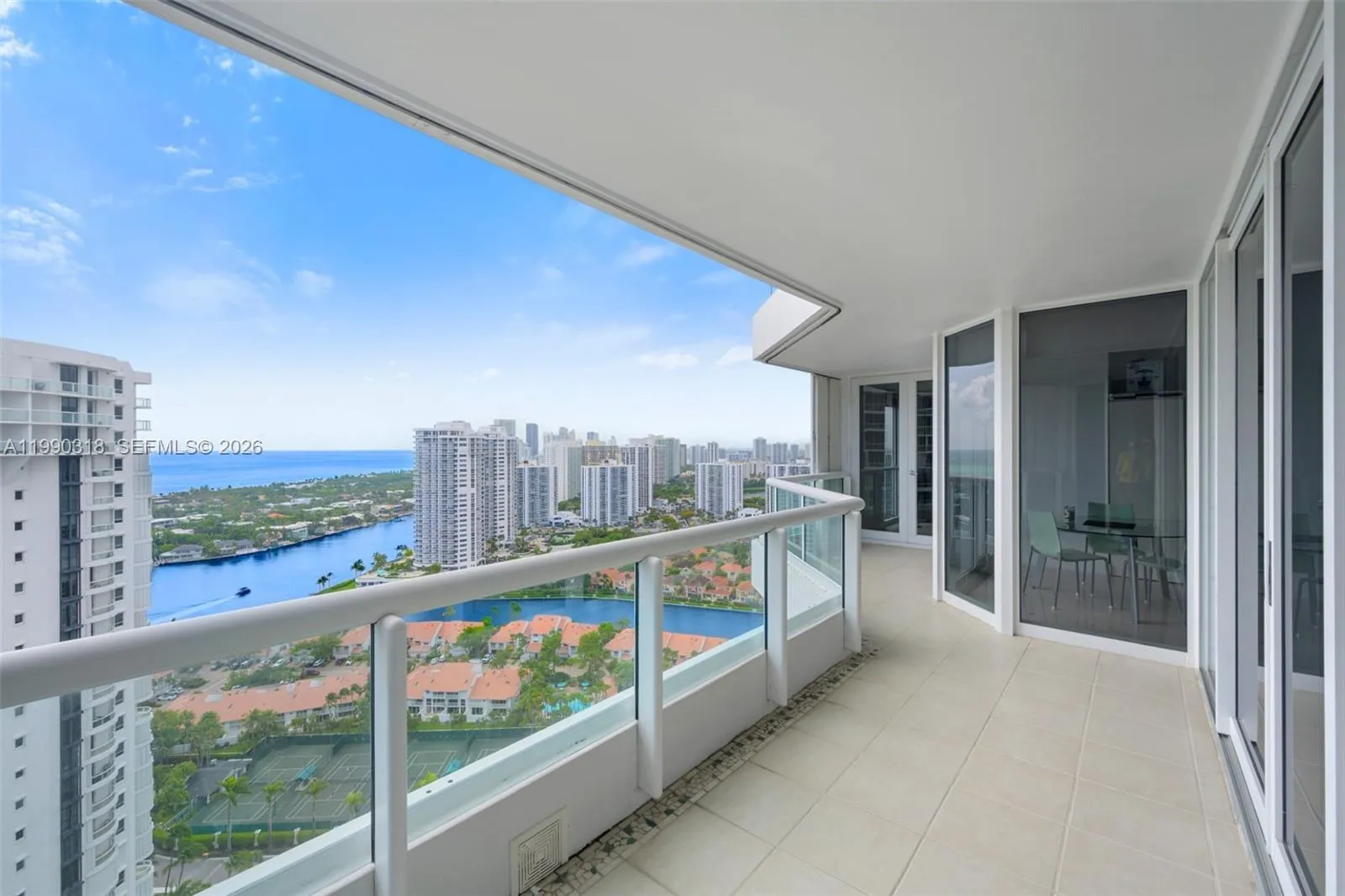 21055 Yacht Club Dr # 3002, Aventura FL 33180