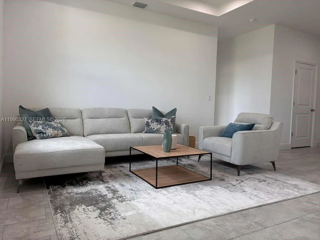 6208 Forest Court, La Belle FL 33935