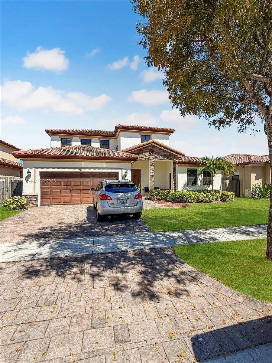709 SE 35th Ave, Homestead FL 33033