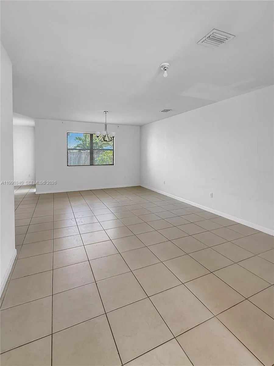 709 SE 35th Ave # 709, Homestead FL 33033