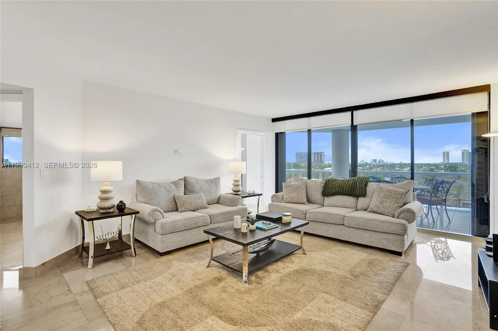 3598 Yacht Club Dr # 702, Aventura FL 33180