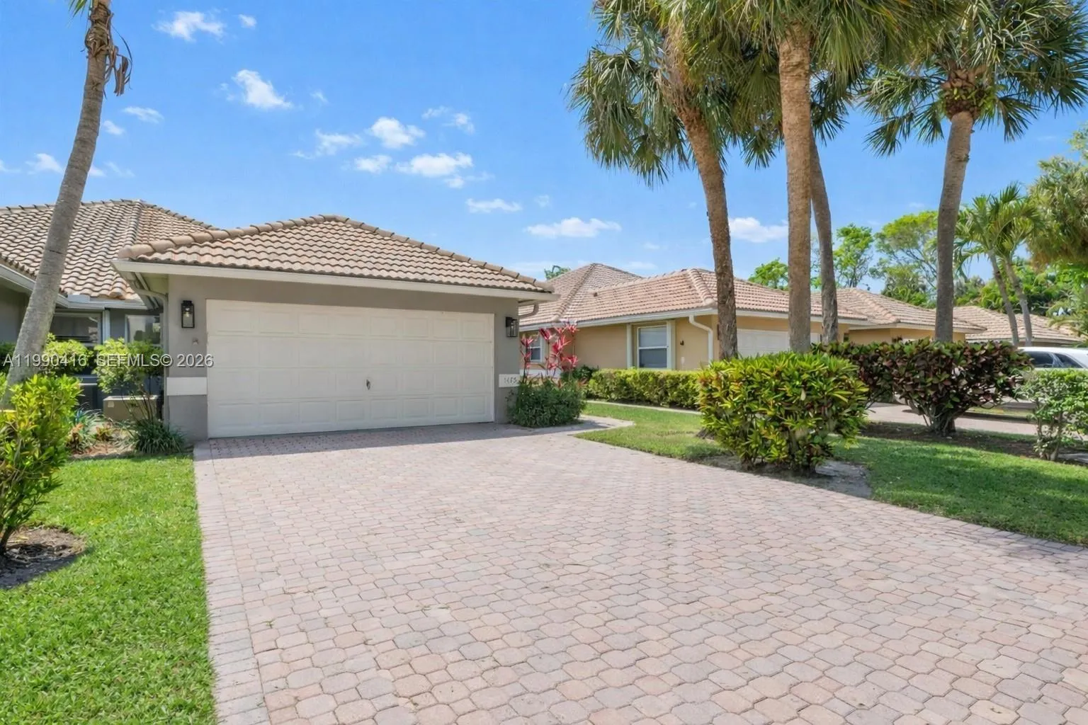 2 bedroom 2 bath for sale at 5477 Grande Palm Cir, Delray Beach FL 33484