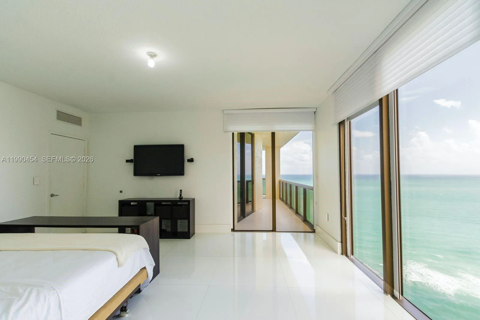 16275 Collins Ave ( Direct Ocean View ) # 01, Sunny Isles Beach FL 33160