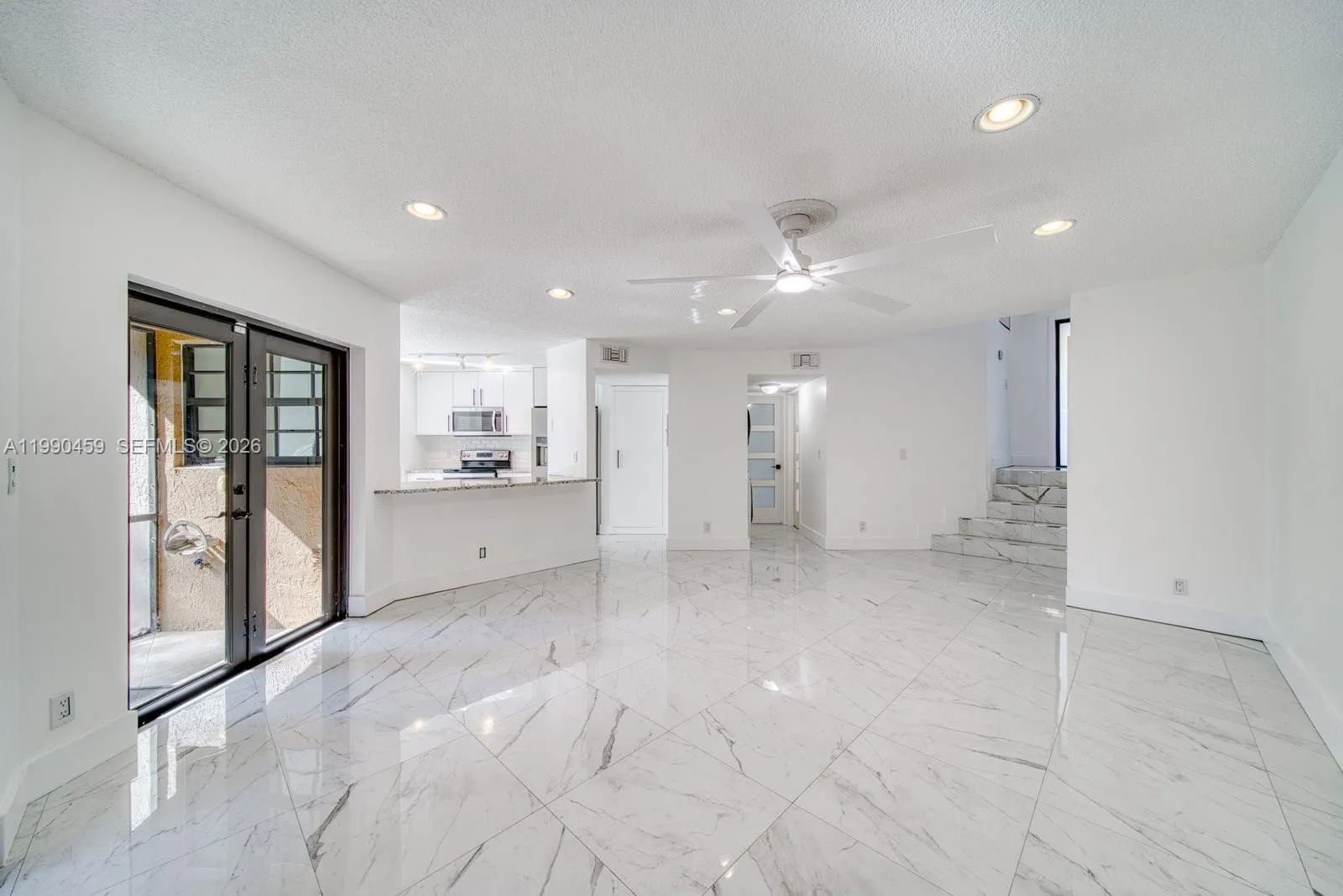 9151 W Sunrise Blvd, Plantation FL 33322