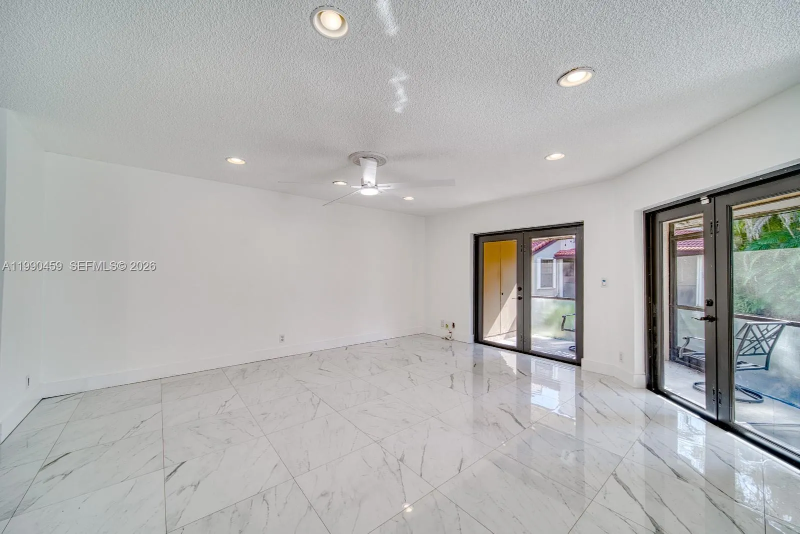 9151 W Sunrise Blvd, Plantation FL 33322