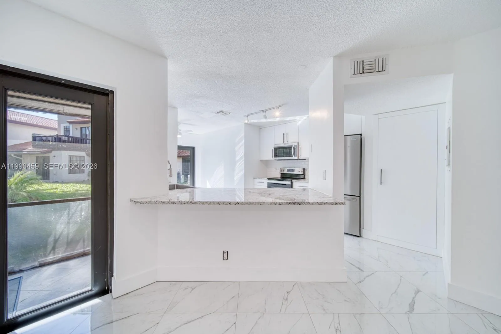9151 W Sunrise Blvd, Plantation FL 33322