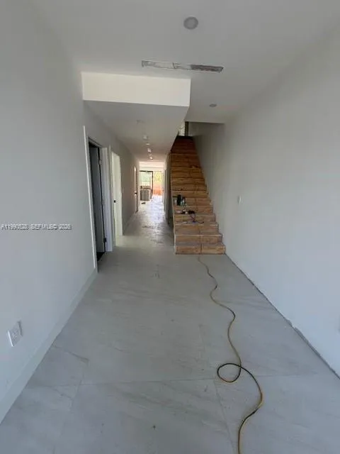2800 SW 38th Ct, Miami FL 33134