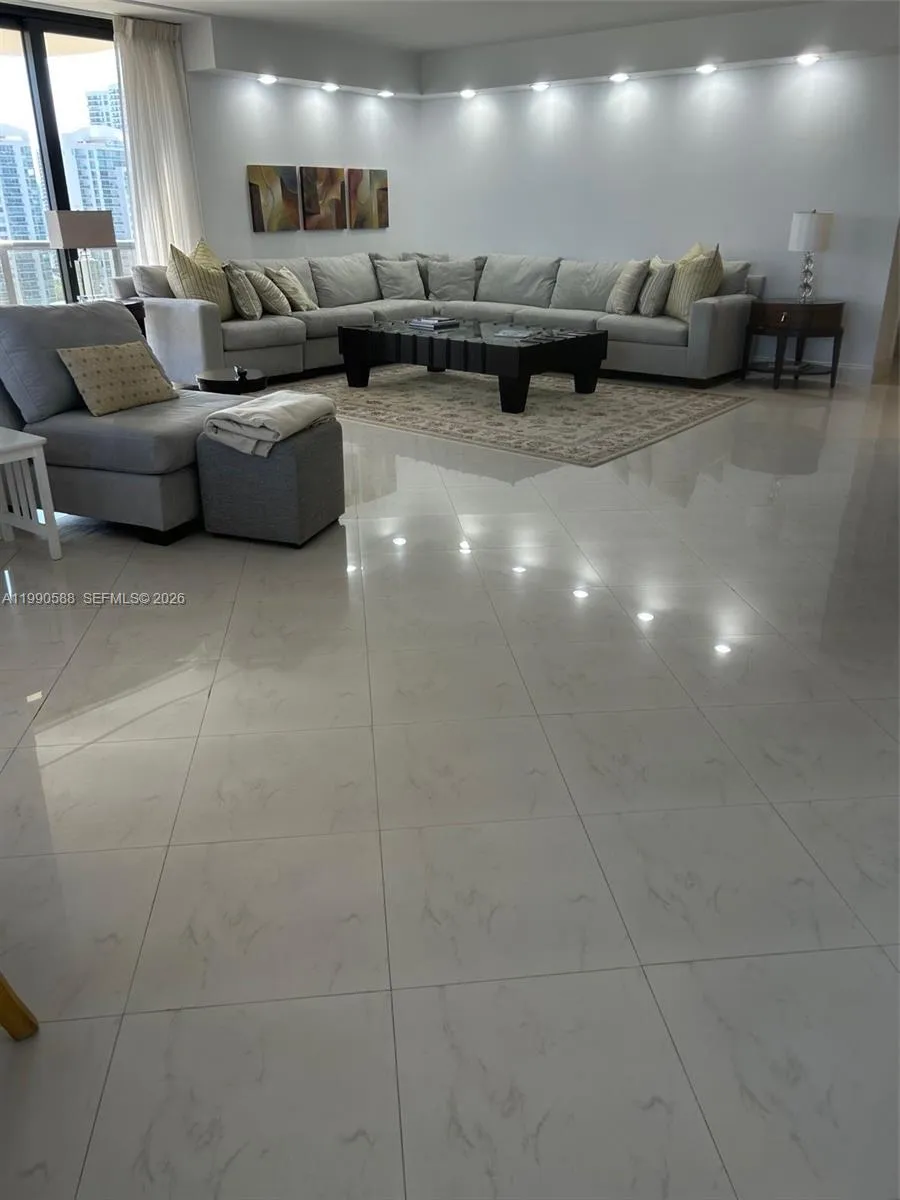 19667 TURNBERRY WAY # K, Aventura FL 33180