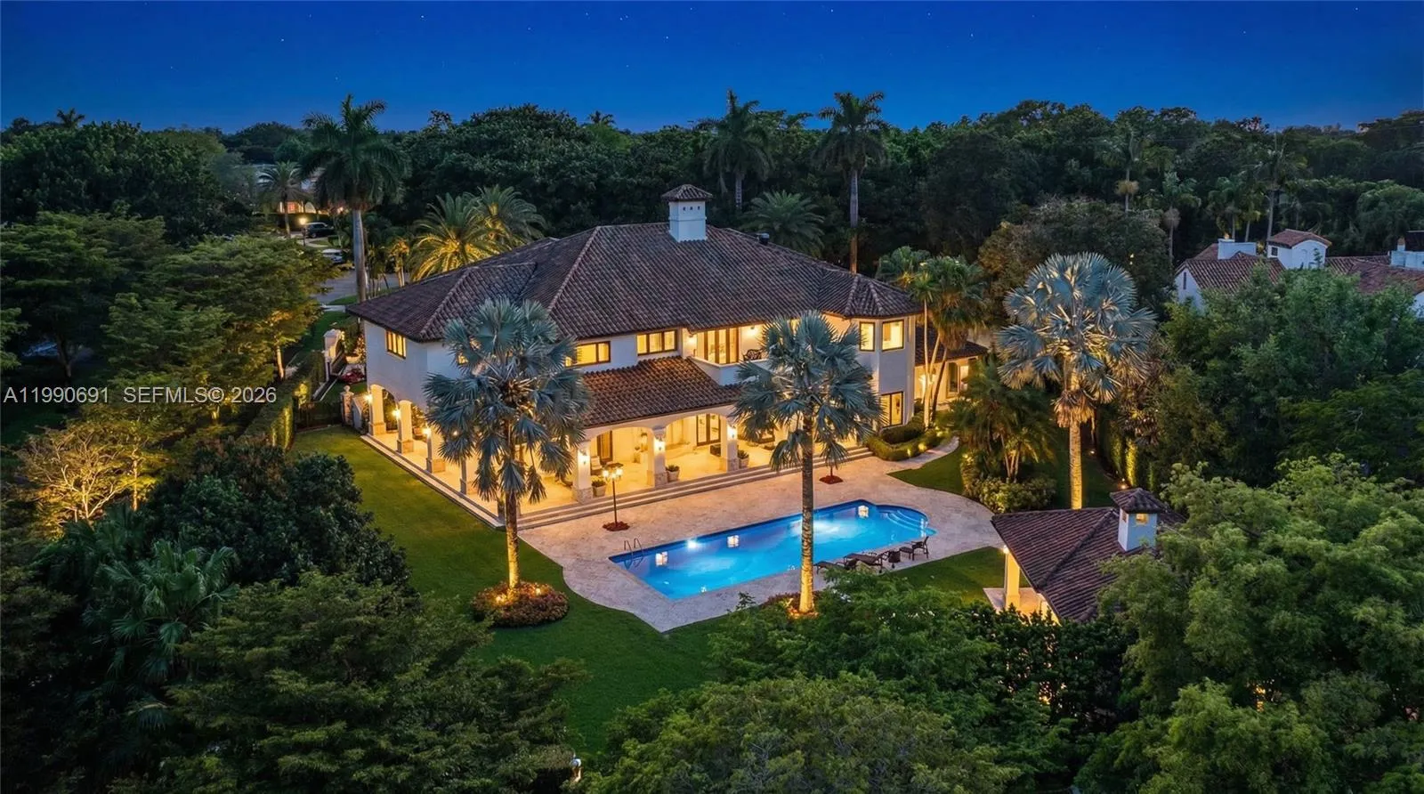 7 bedroom 8 bath for sale at 7701 Old Cutler Rd, Coral Gables FL 33143