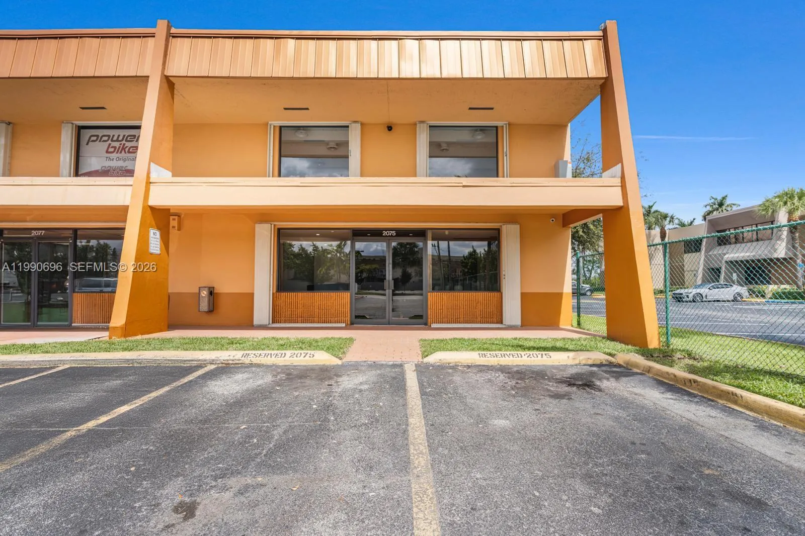 for sale at 2075 W 76th St # 1, Hialeah FL 33016