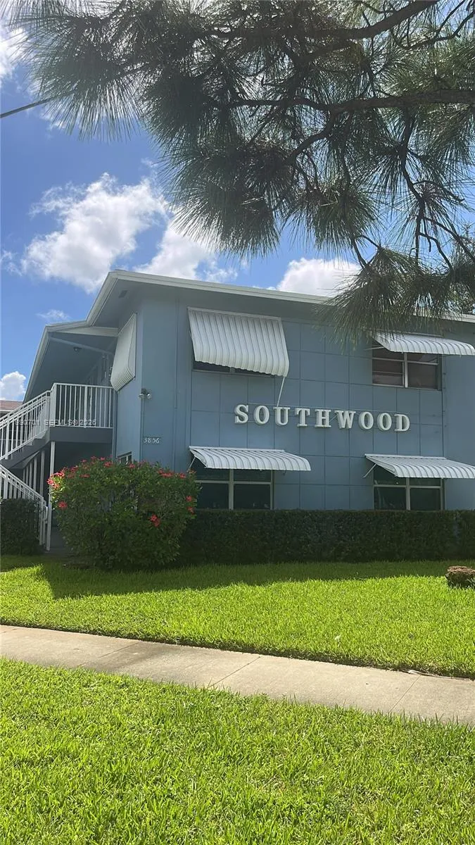 3856 S Cir Dr # 6, Hollywood FL 33021