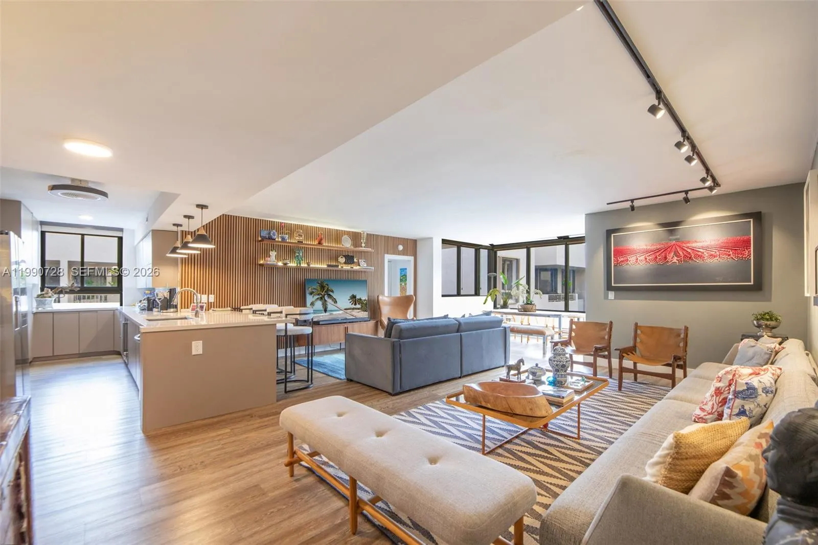 3 bedroom 2 bath for sale at 141 Crandon Blvd # 431, Key Biscayne FL 33149