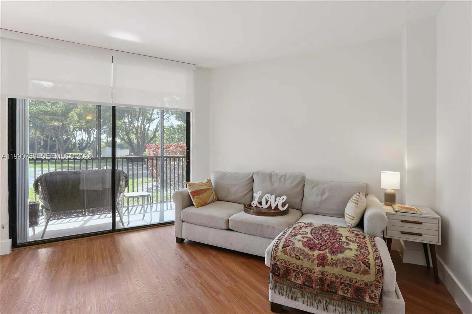 2 bedroom 2 bath for sale at 3101 N Country Club Dr # 102, Aventura FL 33180