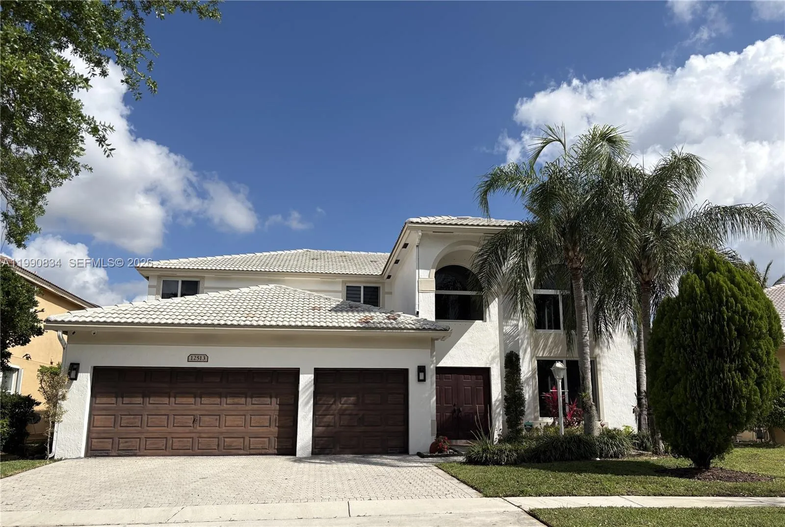 4 bedroom 3 bath for sale at 12513 NW 18th Mnr, Pembroke Pines FL 33028