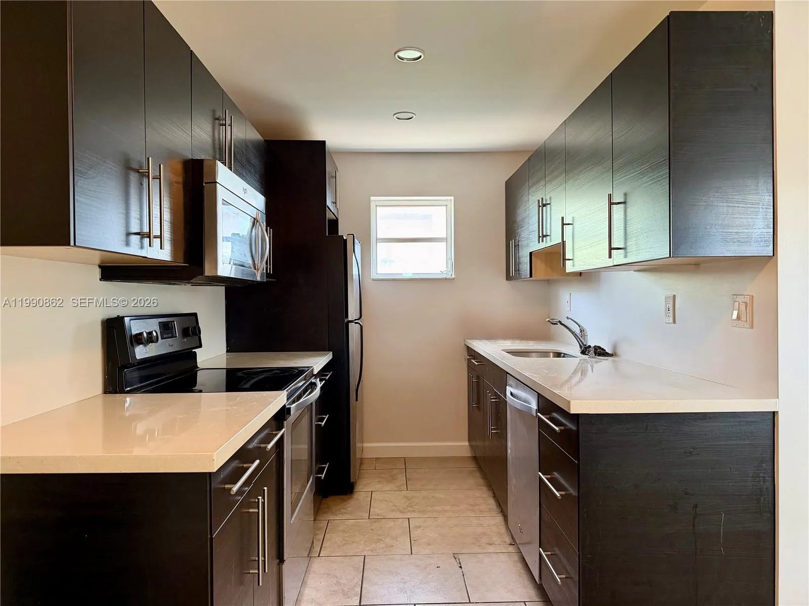 1824 Monroe St # 11, Hollywood FL 33020