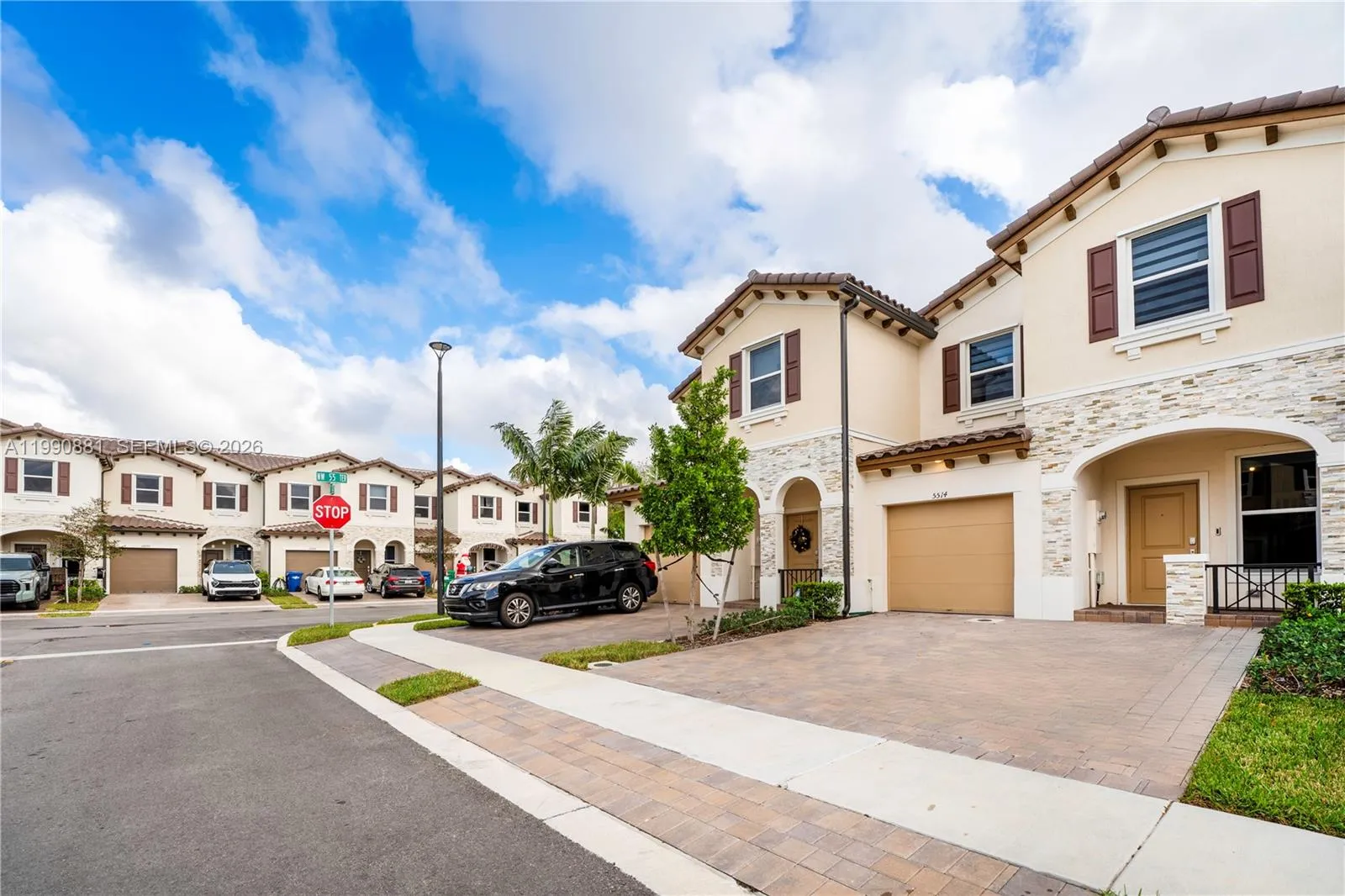 5514 NW 27th St, Lauderhill FL 33313