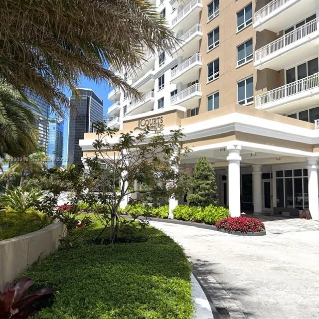 801 Brickell Key Blvd # 3008, Miami FL 33131