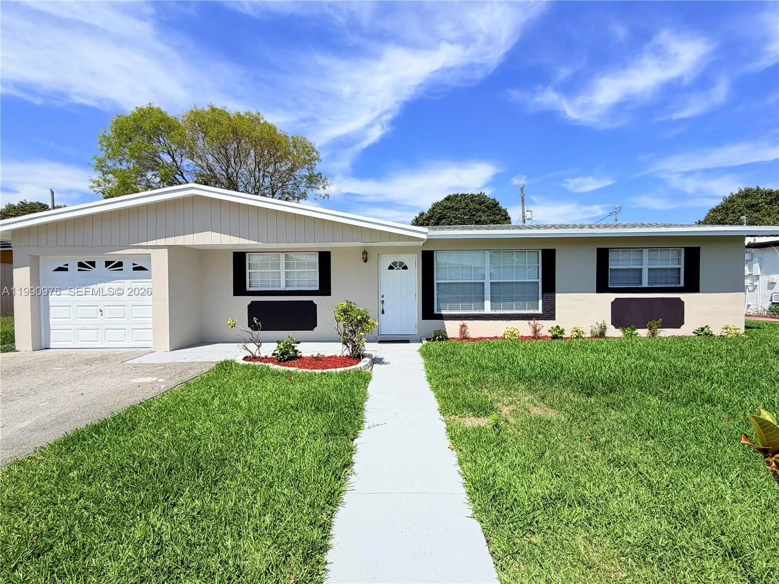 3 bedroom 2 bath for sale at 4731 NW 11th St, Lauderhill FL 33313