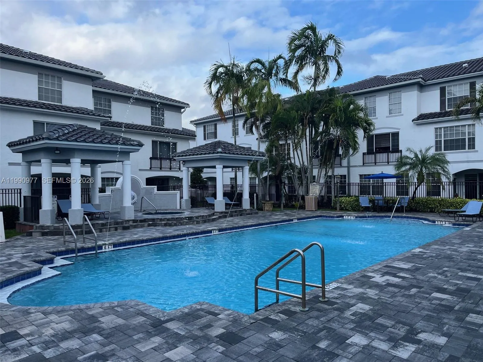 781 SW 148th Ave # 1502, Sunrise FL 33325