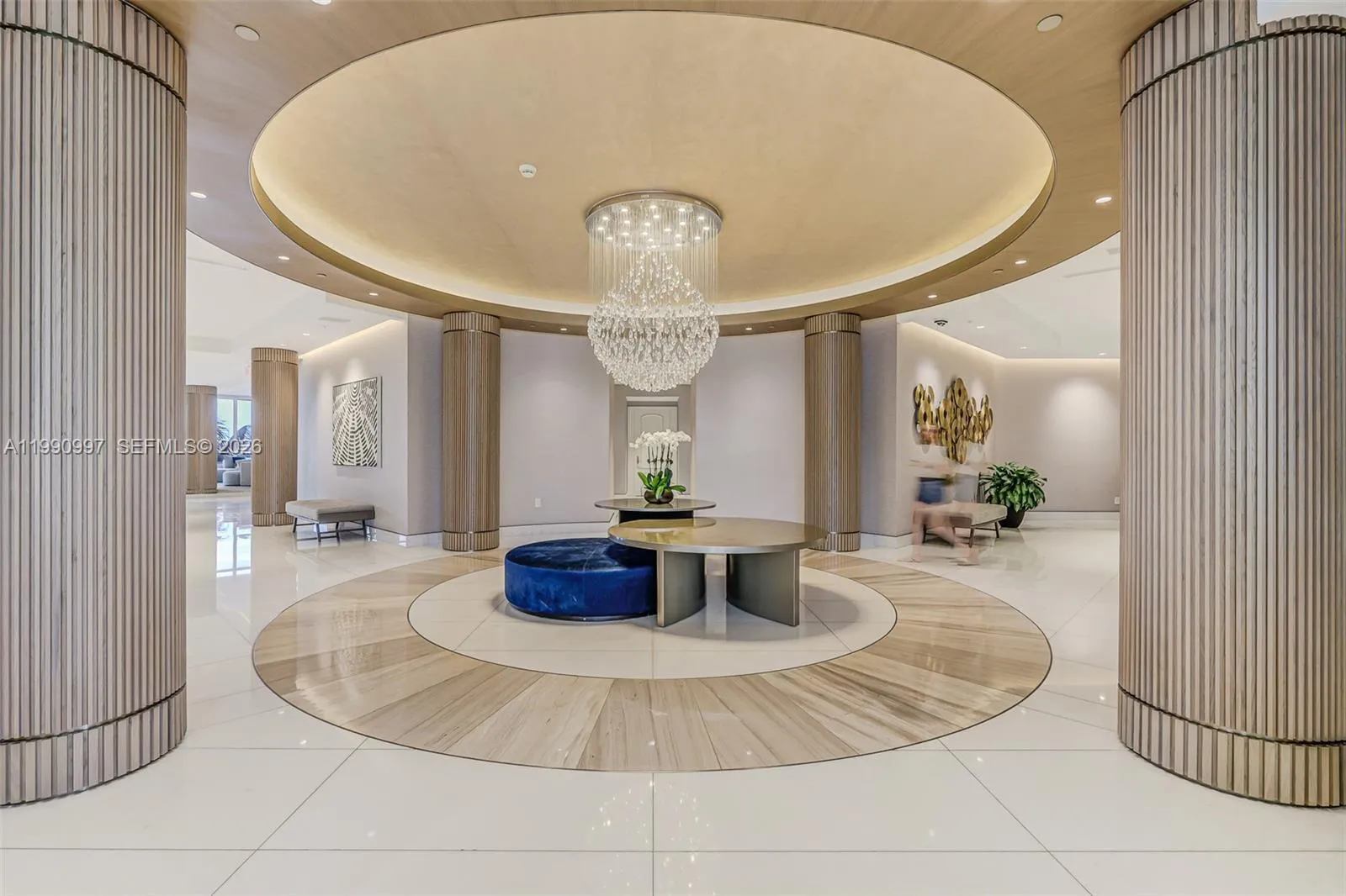 888 Brickell Key Dr # 807, Miami FL 33131