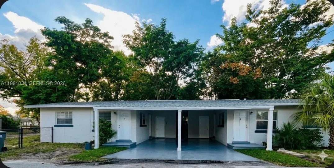 for sale at 627 Washington avenue, Lake Wales FL 33853