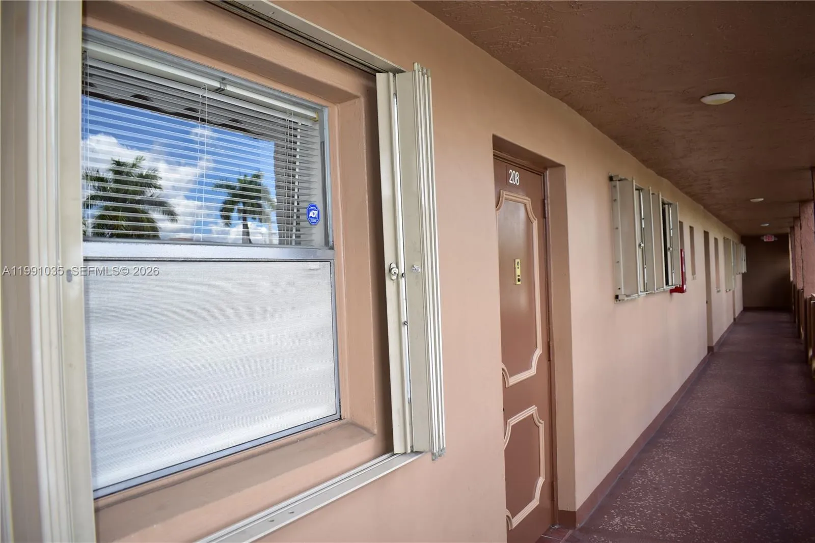 1 bedroom 1 bath for sale at 9800 Sunrise Lakes Blvd # 208, Sunrise FL 33322