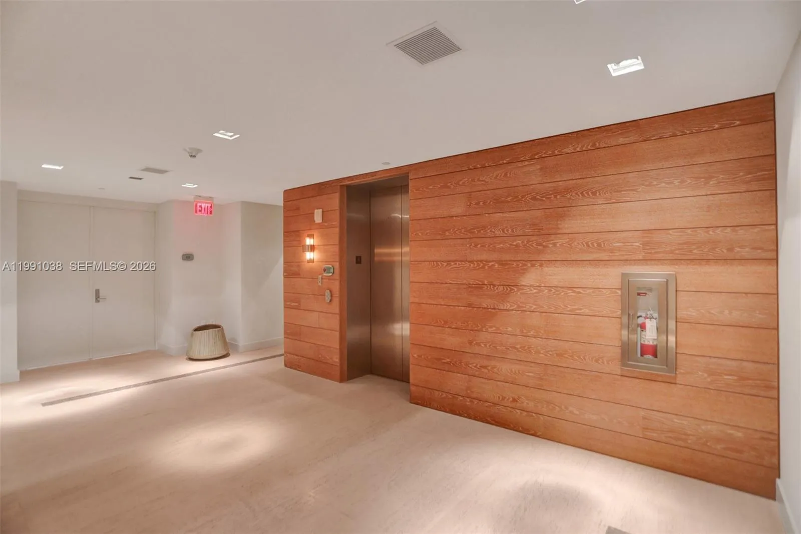 3535 Hiawatha Ave # 405, Miami FL 33133