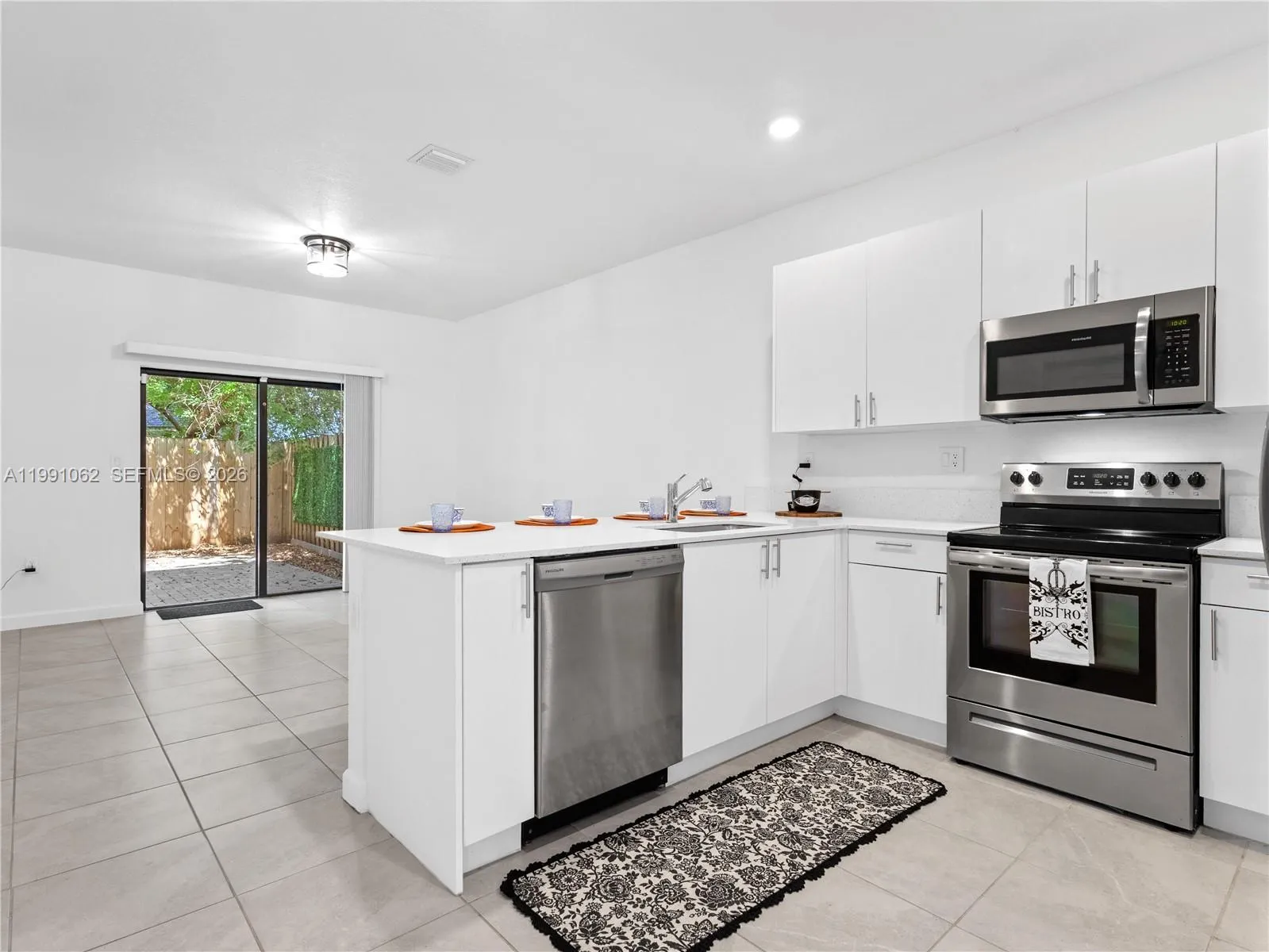 28562 SW 134th Ct, Miami FL 33033