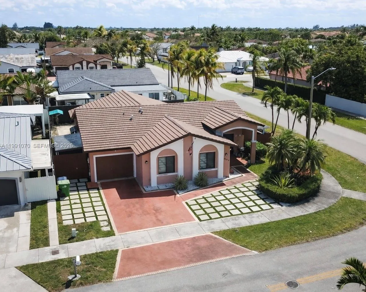 4 bedroom 2 bath for sale at 15182 SW 171st St, Miami FL 33187