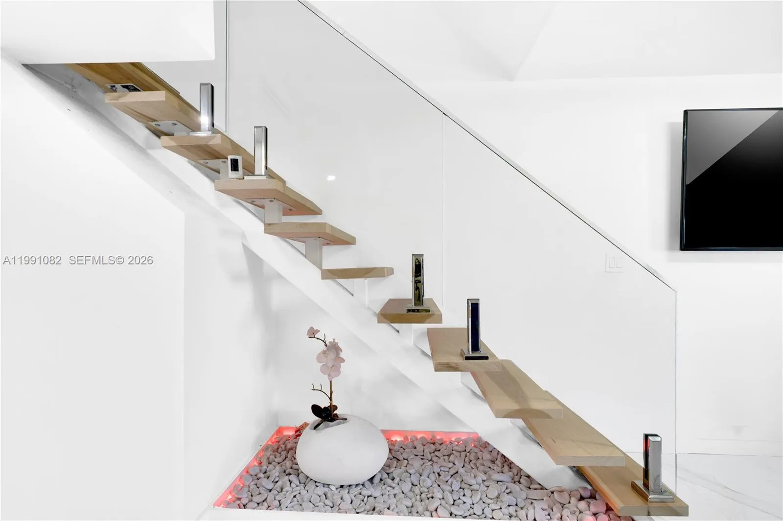 2 bedroom 1 bath for sale at 5362 W 24th Ave # 117, Hialeah FL 33016